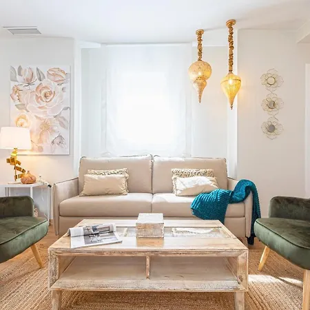 Genteel Mercado Terrace *