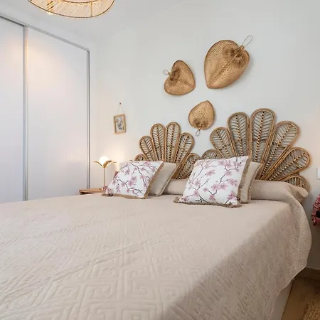 Genteel Mercado Terrace